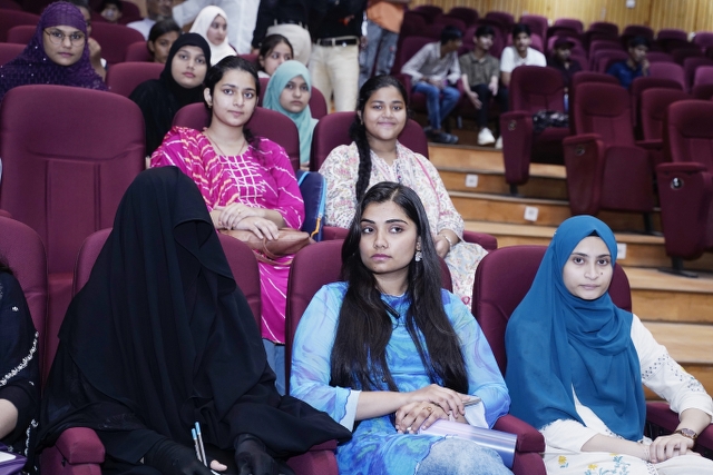 Program Photo 14